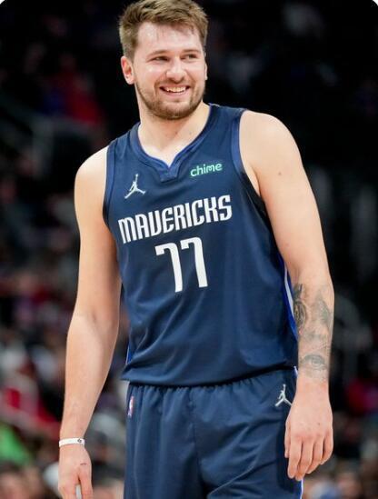 新老交替的 新老交替的